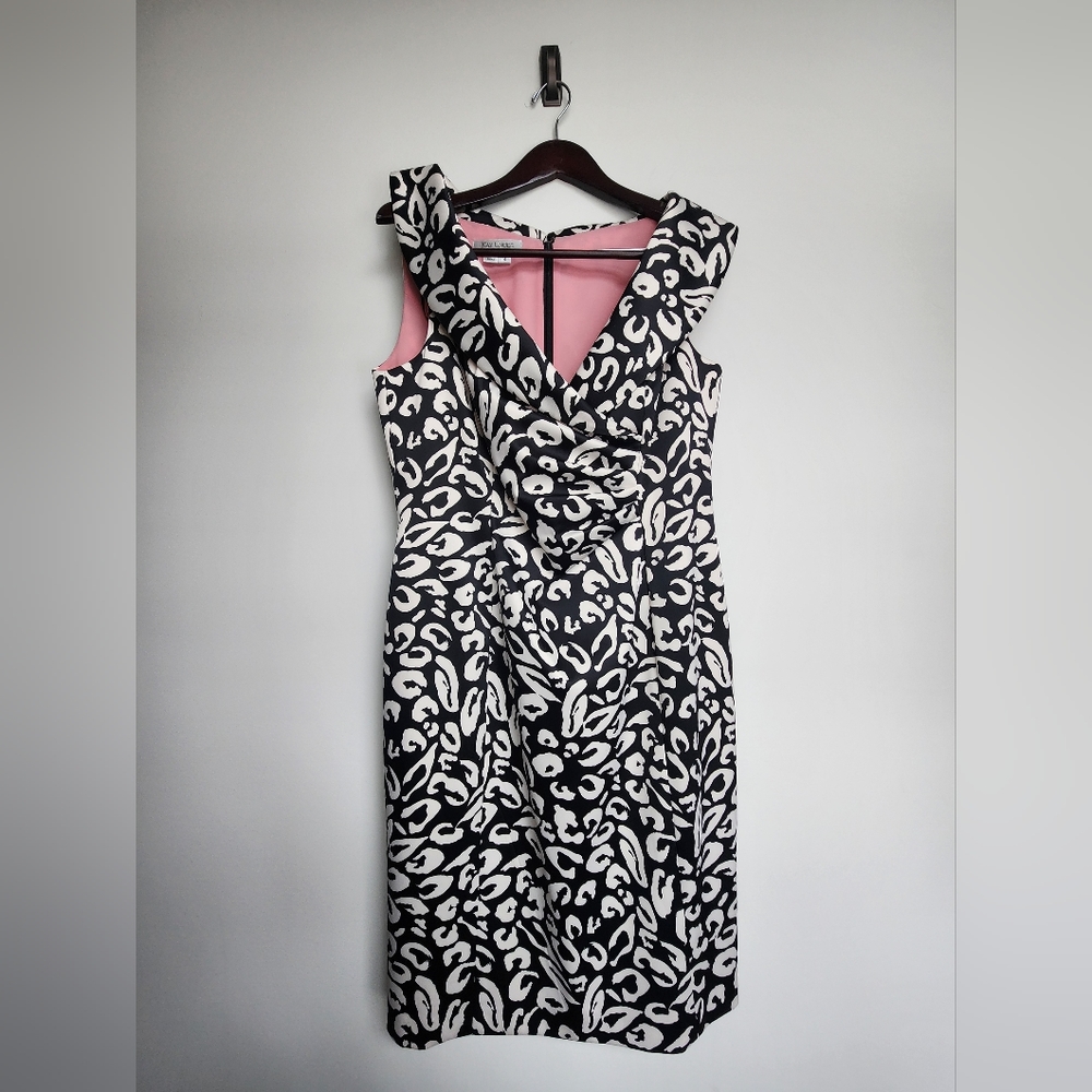 Kay Unger size 14 black and white semi-formal dress
